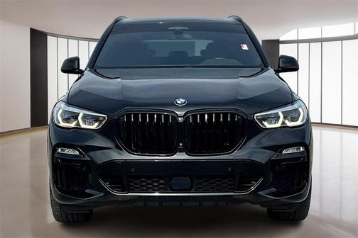 2021 BMW X5 M50i