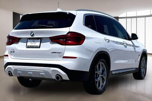 Mineral White Metallic 2021 BMW X3 sDrive30i