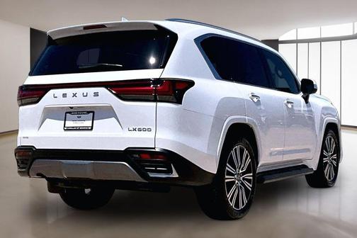 White Pearl 2024 Lexus LX 600 Luxury