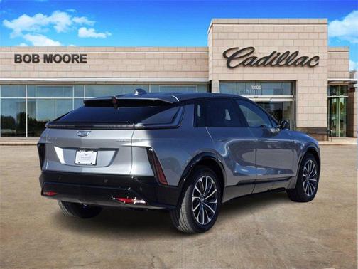 2025 Cadillac LYRIQ Sport