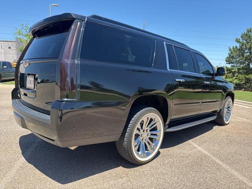2020 Cadillac Escalade ESV Luxury
