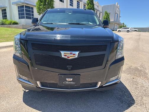 2020 Cadillac Escalade ESV Luxury