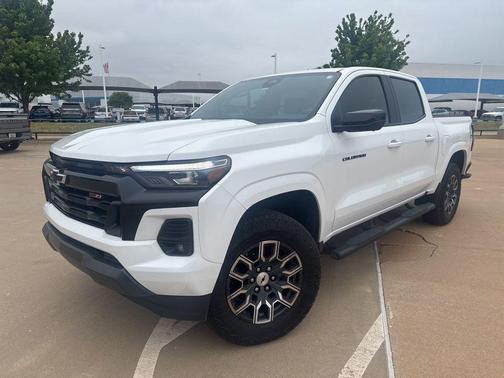Summit White 2023 Chevrolet Colorado Z71