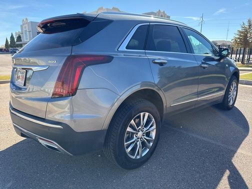 2021 Cadillac XT5 Premium Luxury