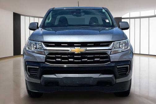Satin Steel Metallic 2022 Chevrolet Colorado LT
