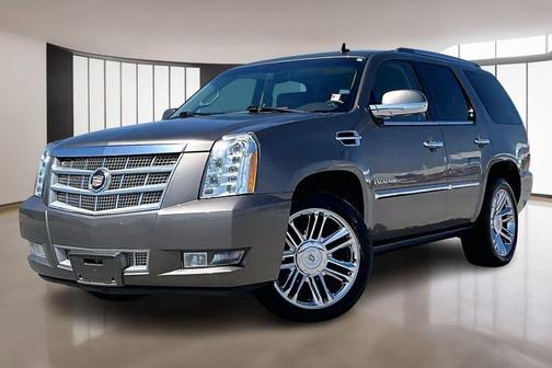 2013 Cadillac Escalade Platinum Edition