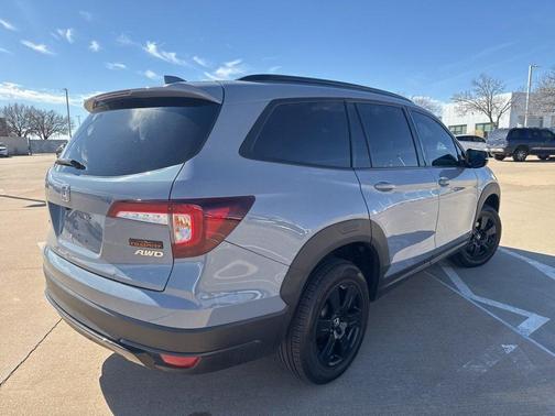 2022 Honda Pilot TrailSport