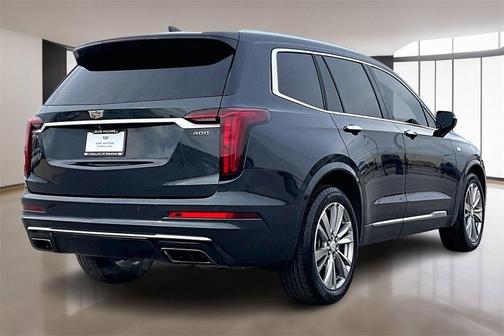 2023 Cadillac XT6 Premium Luxury FWD