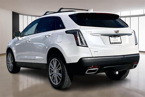 2026 Cadillac XT5 Sport