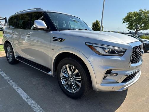 2019 INFINITI QX80 Luxe