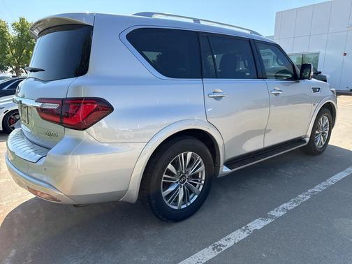2019 INFINITI QX80 Luxe