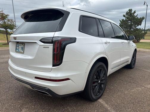 2022 Cadillac XT6 Sport AWD