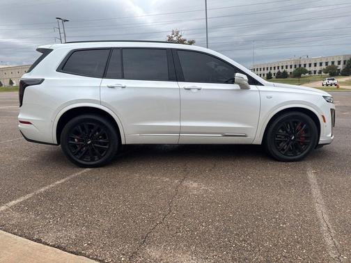 2022 Cadillac XT6 Sport AWD