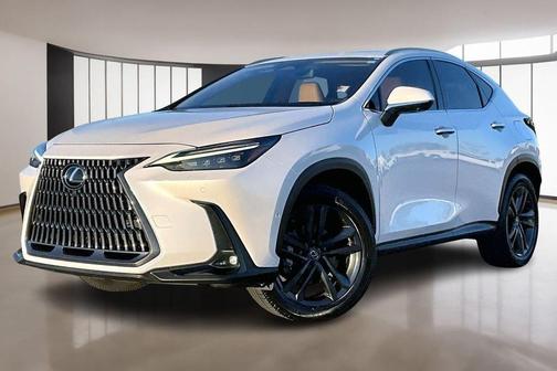 2022 Lexus NX 450h+ Luxury