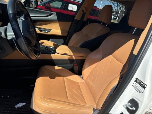 2022 Lexus NX 450h+ Luxury