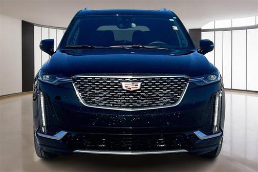 2025 Cadillac XT6 Premium Luxury FWD
