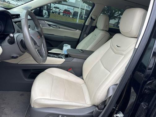 Stellar Black Metallic 2024 Cadillac XT5 Premium Luxury