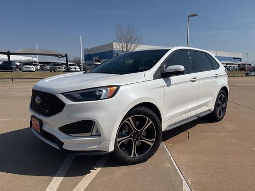 White Metallic 2020 Ford Edge ST