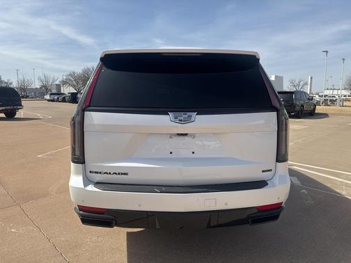 2024 Cadillac Escalade Sport