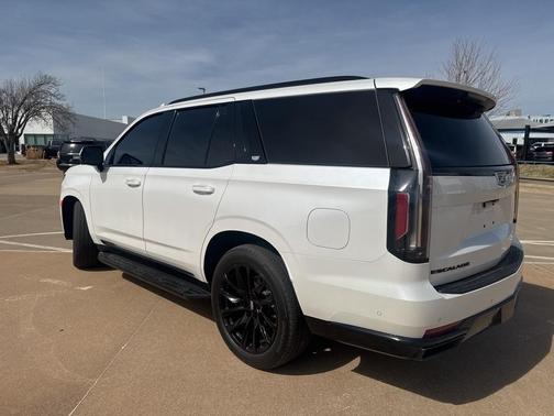 2024 Cadillac Escalade Sport