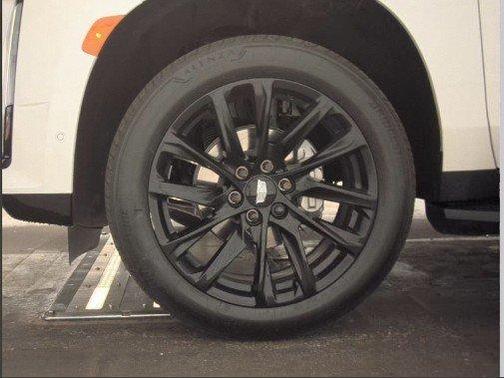 2024 Cadillac Escalade Sport