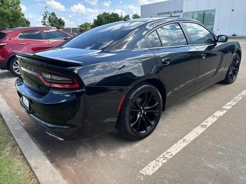 2018 Dodge Charger SXT