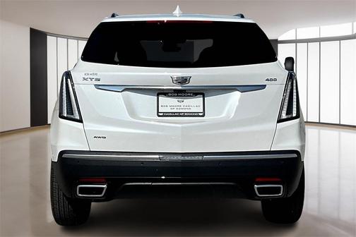 2025 Cadillac XT5 Sport