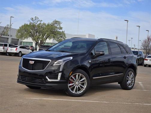 2025 Cadillac XT5 Sport