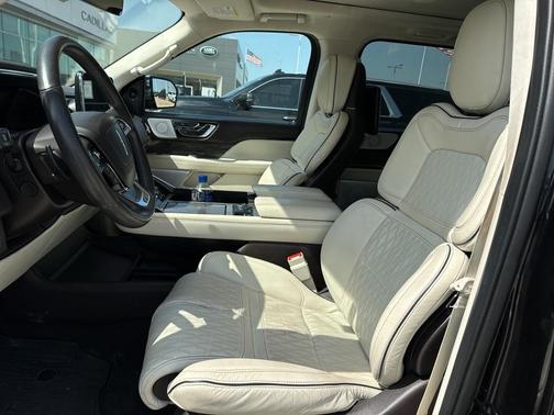 2020 Lincoln Navigator L Black Label