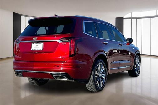 2023 Cadillac XT6 Premium Luxury FWD