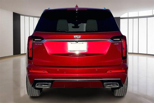 2023 Cadillac XT6 Premium Luxury FWD