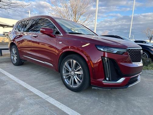 2023 Cadillac XT6 Premium Luxury FWD