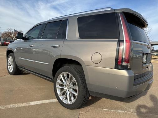 2019 Cadillac Escalade Premium Luxury