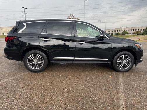 2019 INFINITI QX60 Luxe