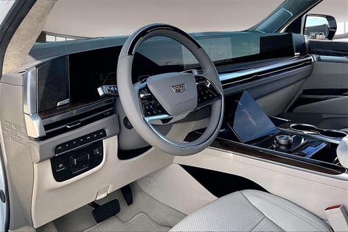 2026 Cadillac Escalade Platinum Luxury