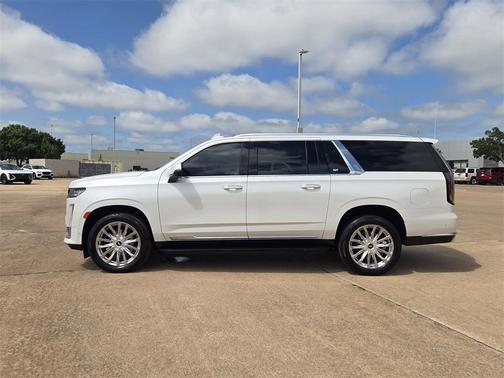 2022 Cadillac Escalade ESV Premium Luxury
