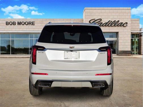 2025 Cadillac XT6 Luxury FWD