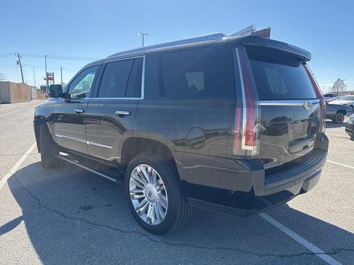 2018 Cadillac Escalade Platinum