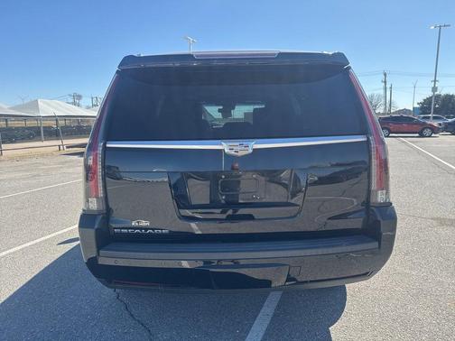 2018 Cadillac Escalade Platinum
