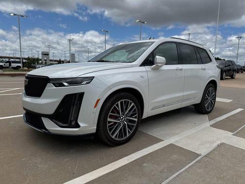 Crystal White Tri-Coat 2024 Cadillac XT6 Sport AWD