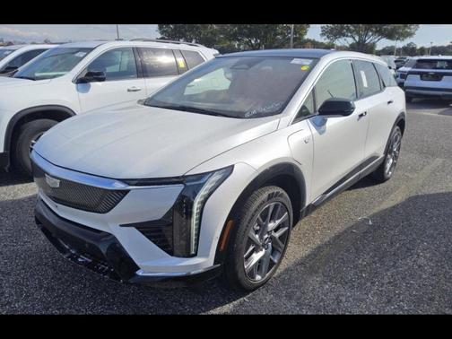 2025 Cadillac OPTIQ Luxury