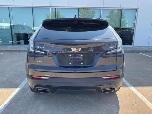 2022 Cadillac XT4 Sport
