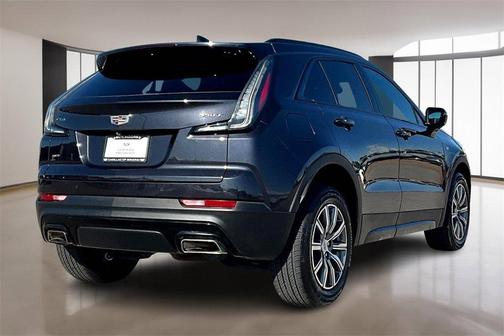 2022 Cadillac XT4 Sport