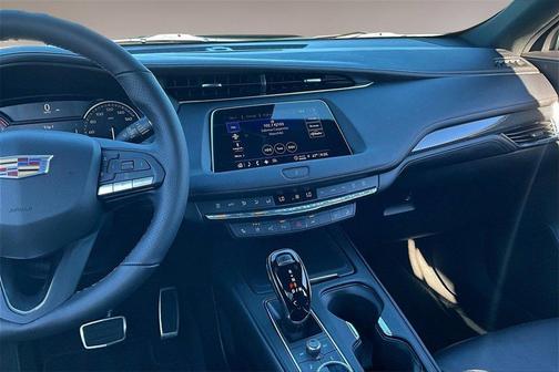 2022 Cadillac XT4 Sport