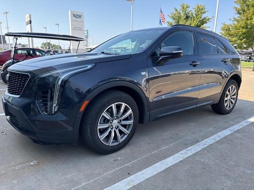 2022 Cadillac XT4 Sport