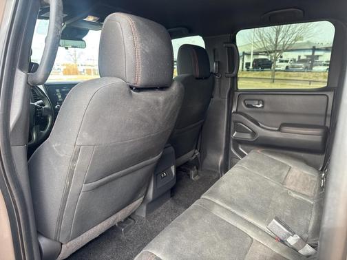 2022 Nissan Frontier PRO-X