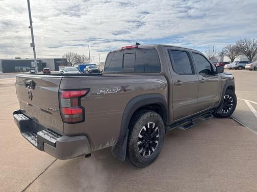 2022 Nissan Frontier PRO-X