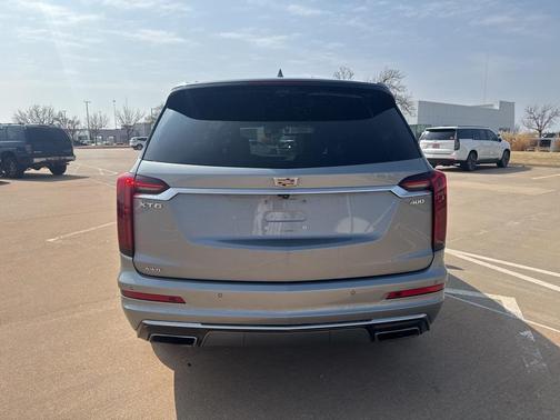 2024 Cadillac XT6 Premium Luxury AWD