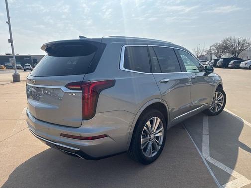 2024 Cadillac XT6 Premium Luxury AWD