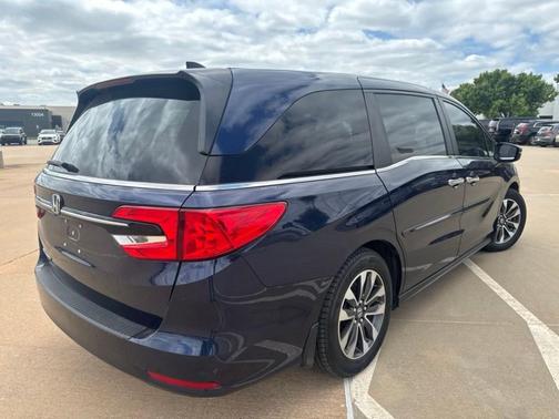 Blue 2022 Honda Odyssey EX-L